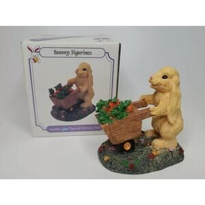 Vintage Great Western Trading Bunny Pushing Carrot Cart Easter Figurine U77/7